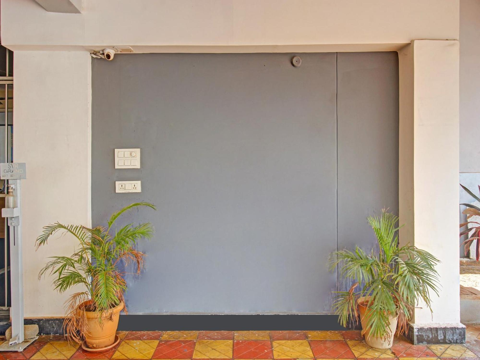 Hotel O Svr Silver Key Lingampalli Exteriér fotografie